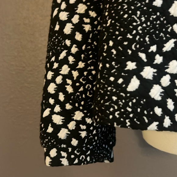 Beautiful Bar III Sweater - Picture 8 of 16